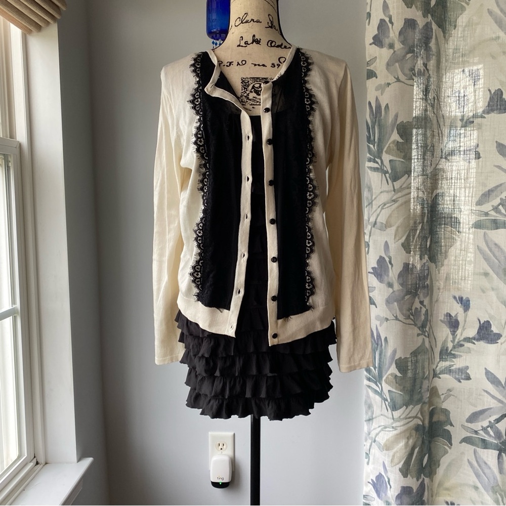 August Silk Cardigan with lace details - cream and black - size L